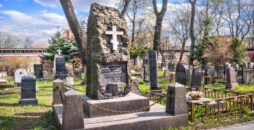 Headstone Engraving in Dorset